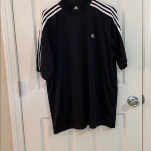 🌴Adidas men’s shirt